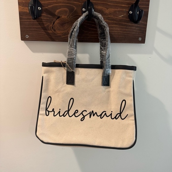 NWT Santa Barbara Design Studio Bridesmaid Canvas Tote - Picture 1 of 5